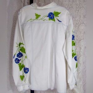 Bob Mackie, Wearable Art,  White Jacket, oversized, Purple/Blue Floral  SIZE S